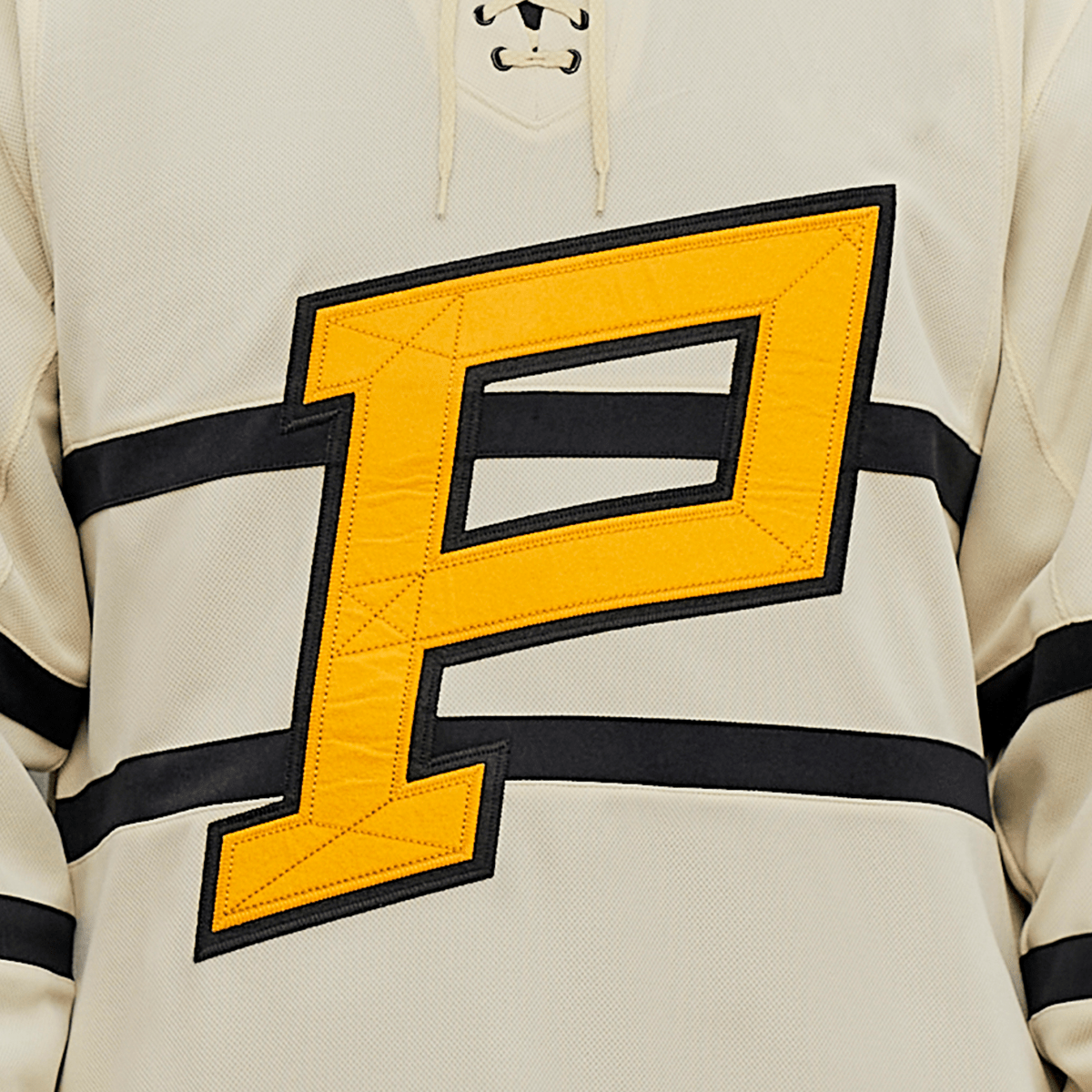 Winter Classic Jerseys: Bruins, Penguins unveil sweaters for Fenway game 