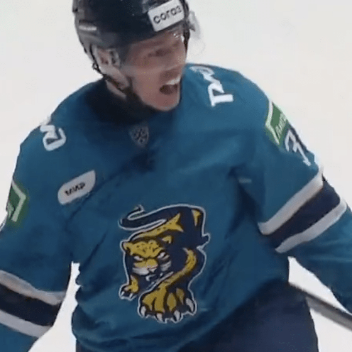 Washington Capitals select Russian, Ivan Miroshnichenko, with