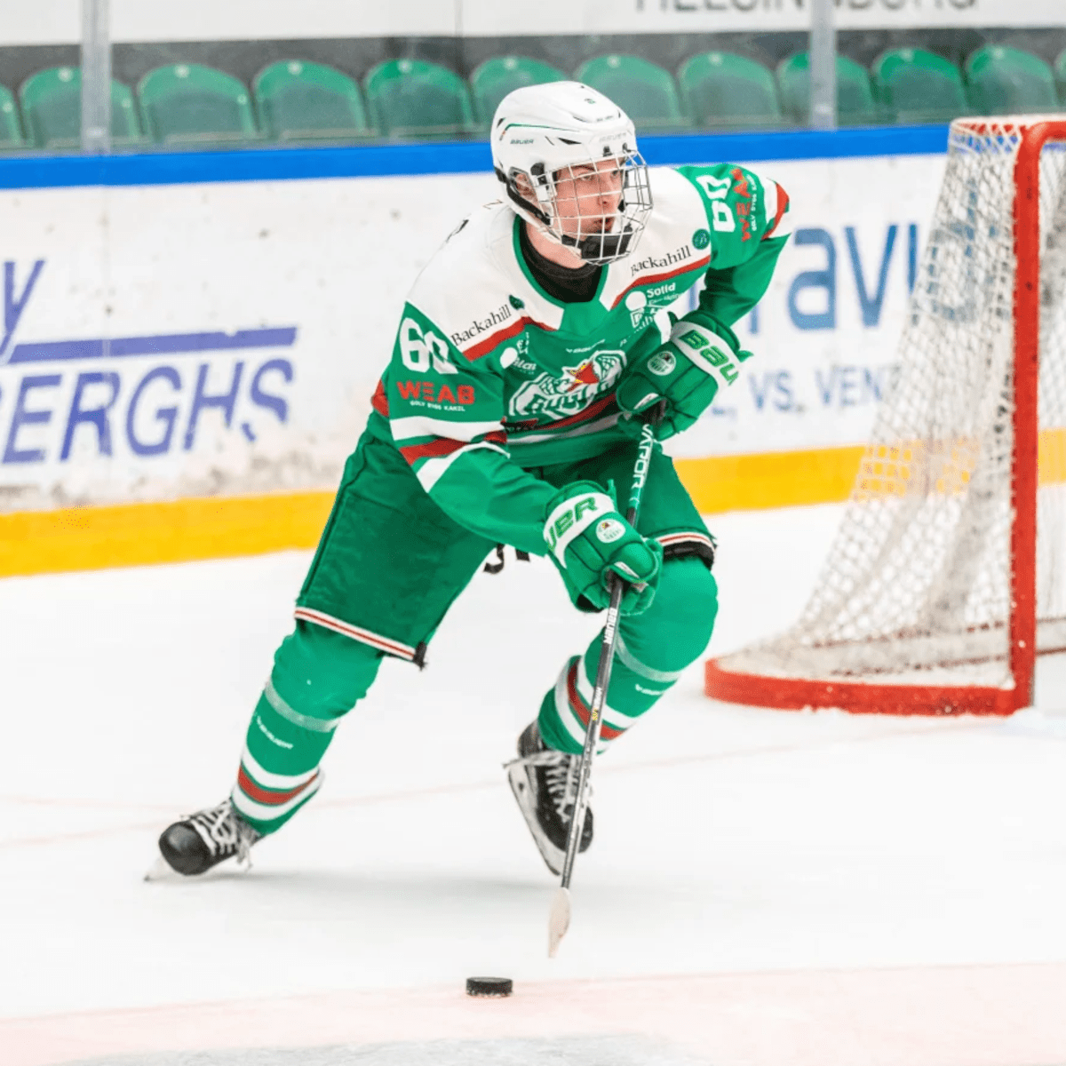 Vancouver Canucks draft defenseman Tom Willander No. 11 overall in