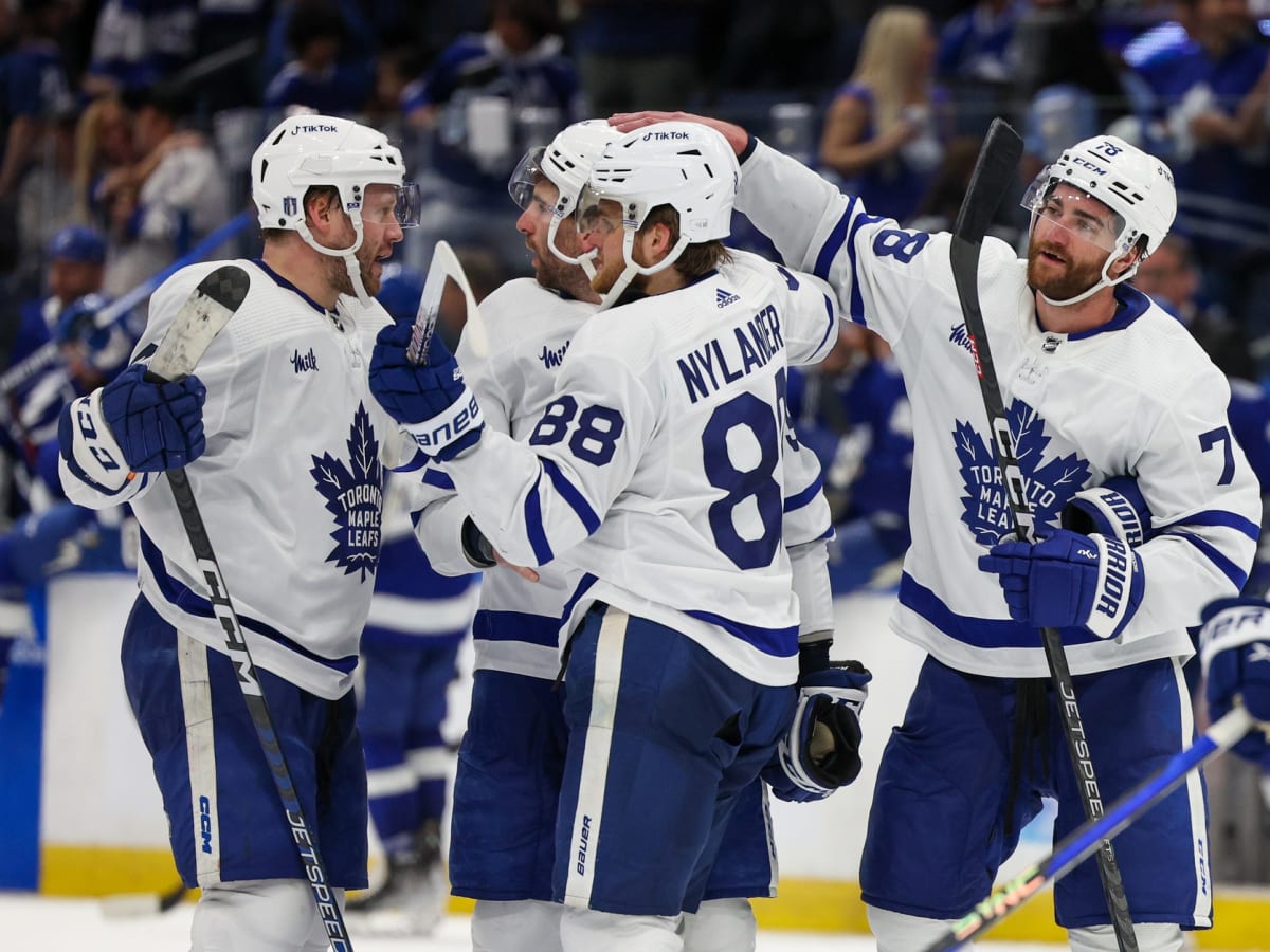 Canadian residents barred 24 hours from buying tickets for Leafs