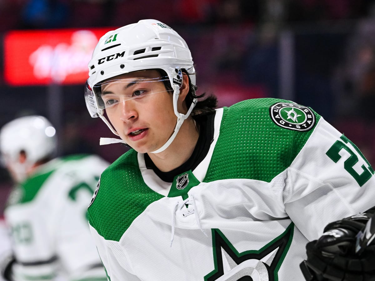 Not 'Just Jason': Jason Robertson, the Stars' Electric Winger, Is the Next  Face of Hockey - D Magazine