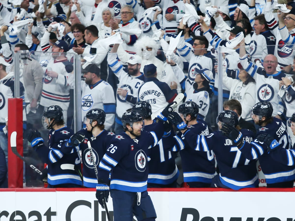 Winnipeg Jets - Thank you Winnipeg Jets fans for supporting and leading us  to a record breaking season and historic playoff run! This season was one  we'll never forget and your support