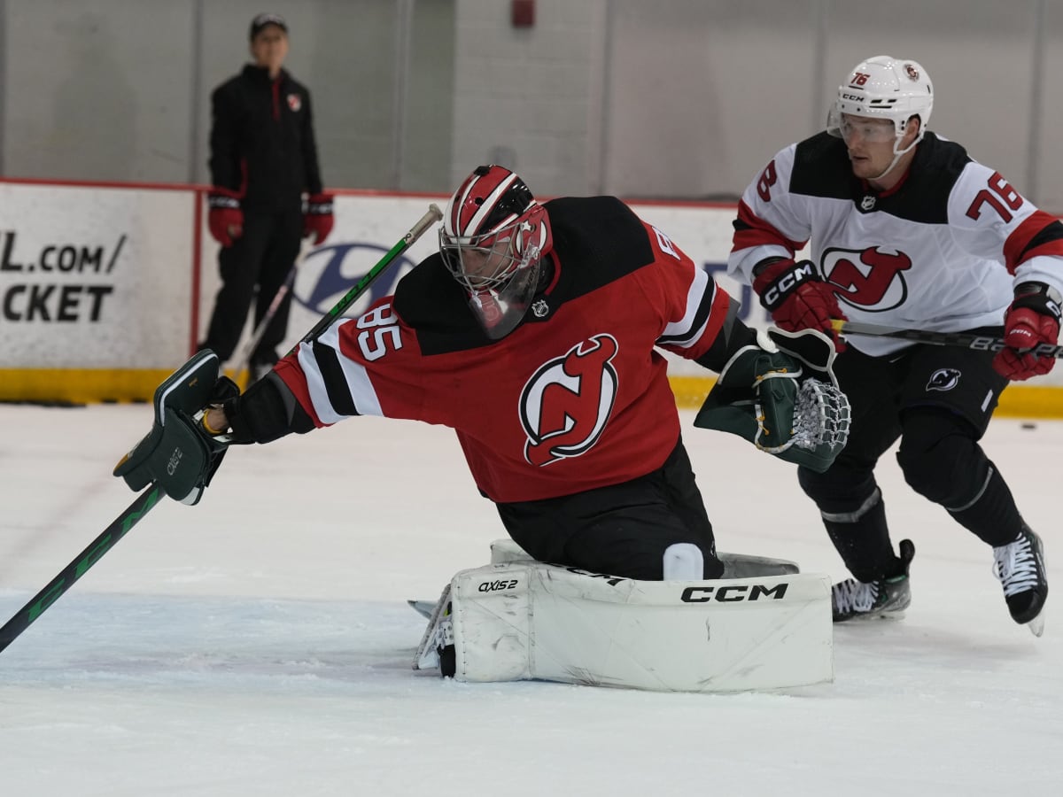 What to look for at Devils' 1st training camp practice: Goalie