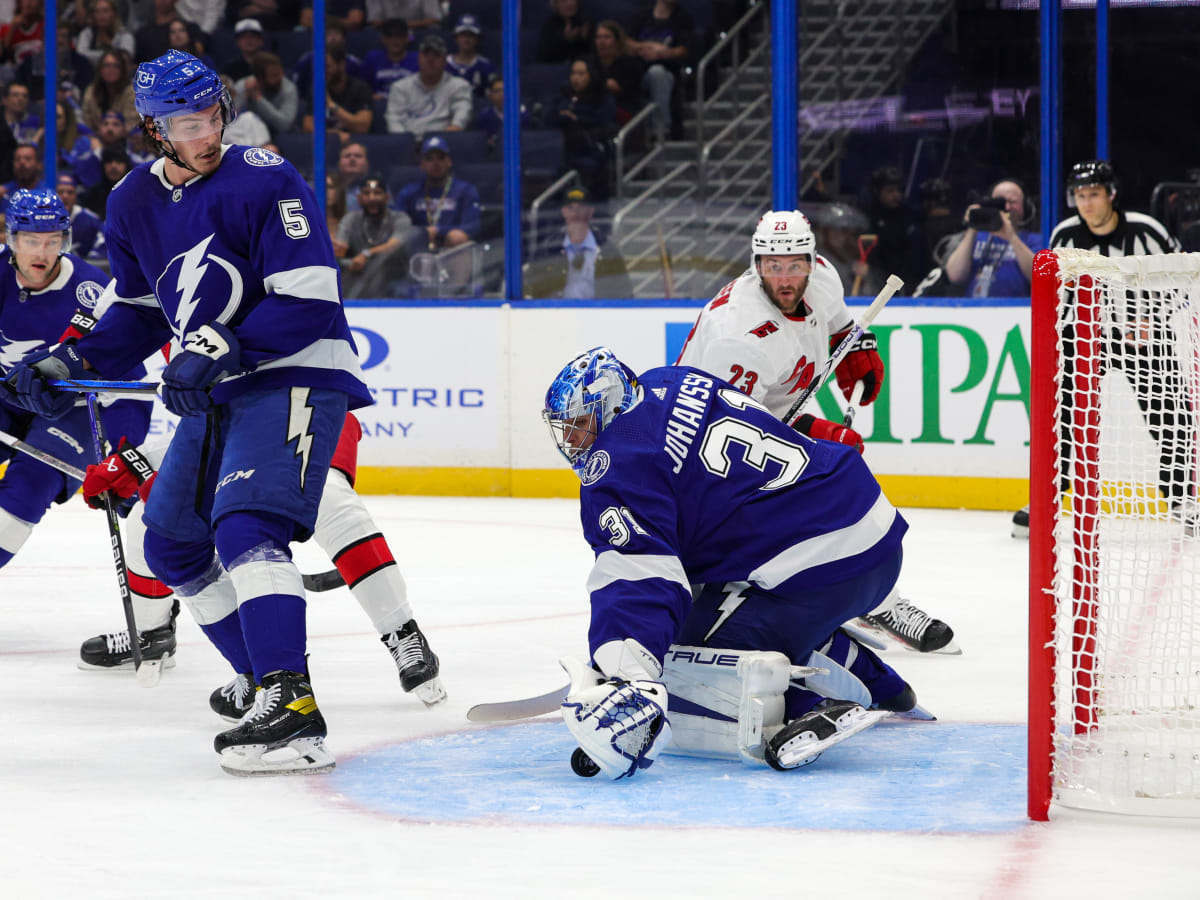 Photos: Lightning fall to Hurricanes in shootout