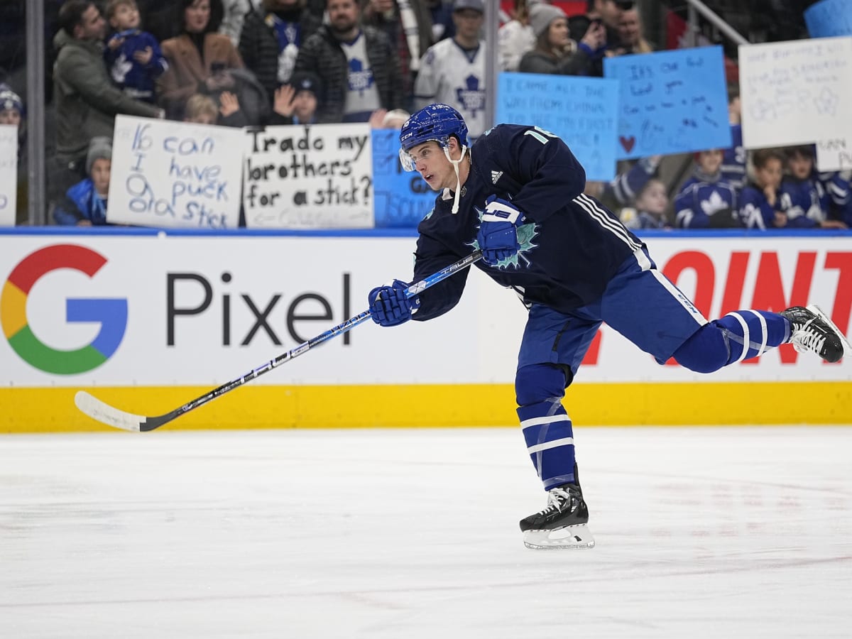 Matthews surpasses 500 career points in Maple Leafs' shootout