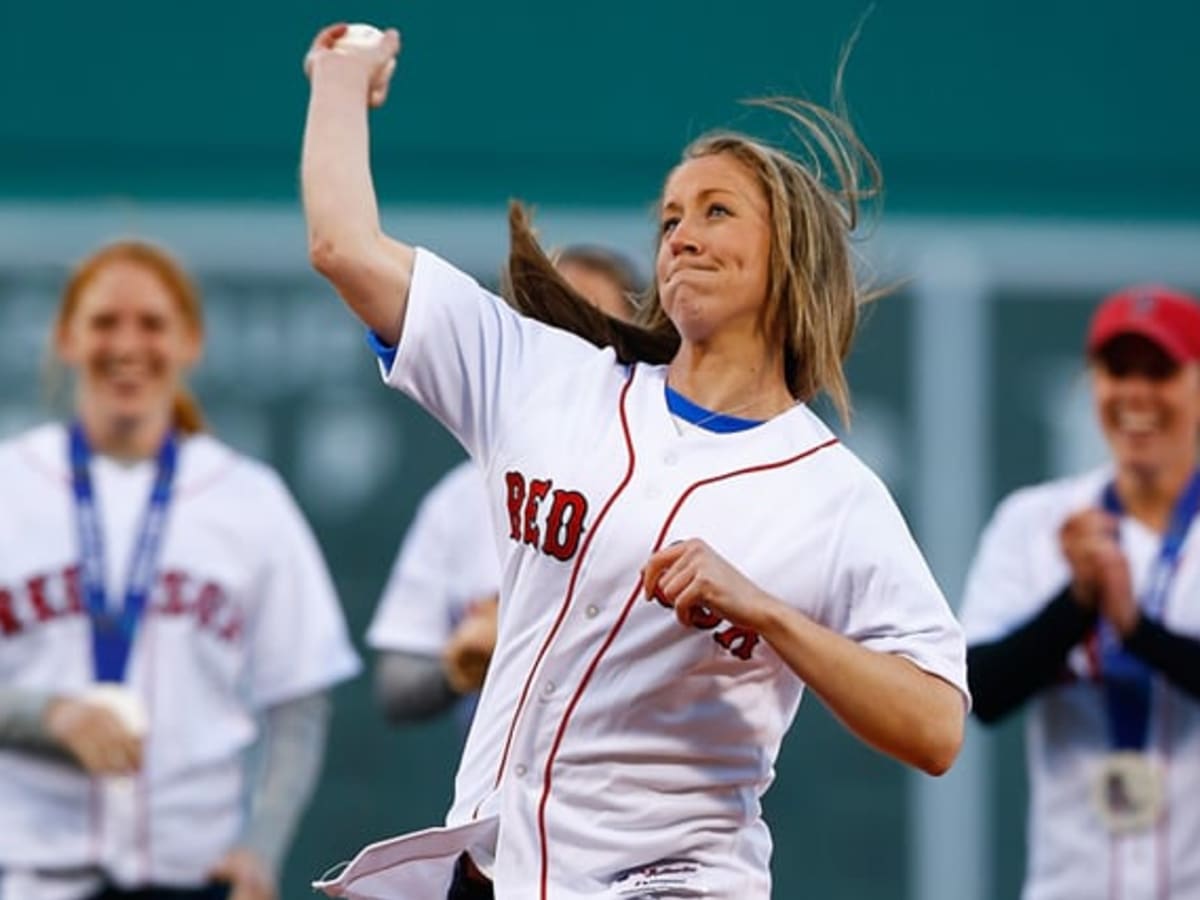 Team USA's Meghan Duggan, Red Sox fan, mocks Yankee pitcher