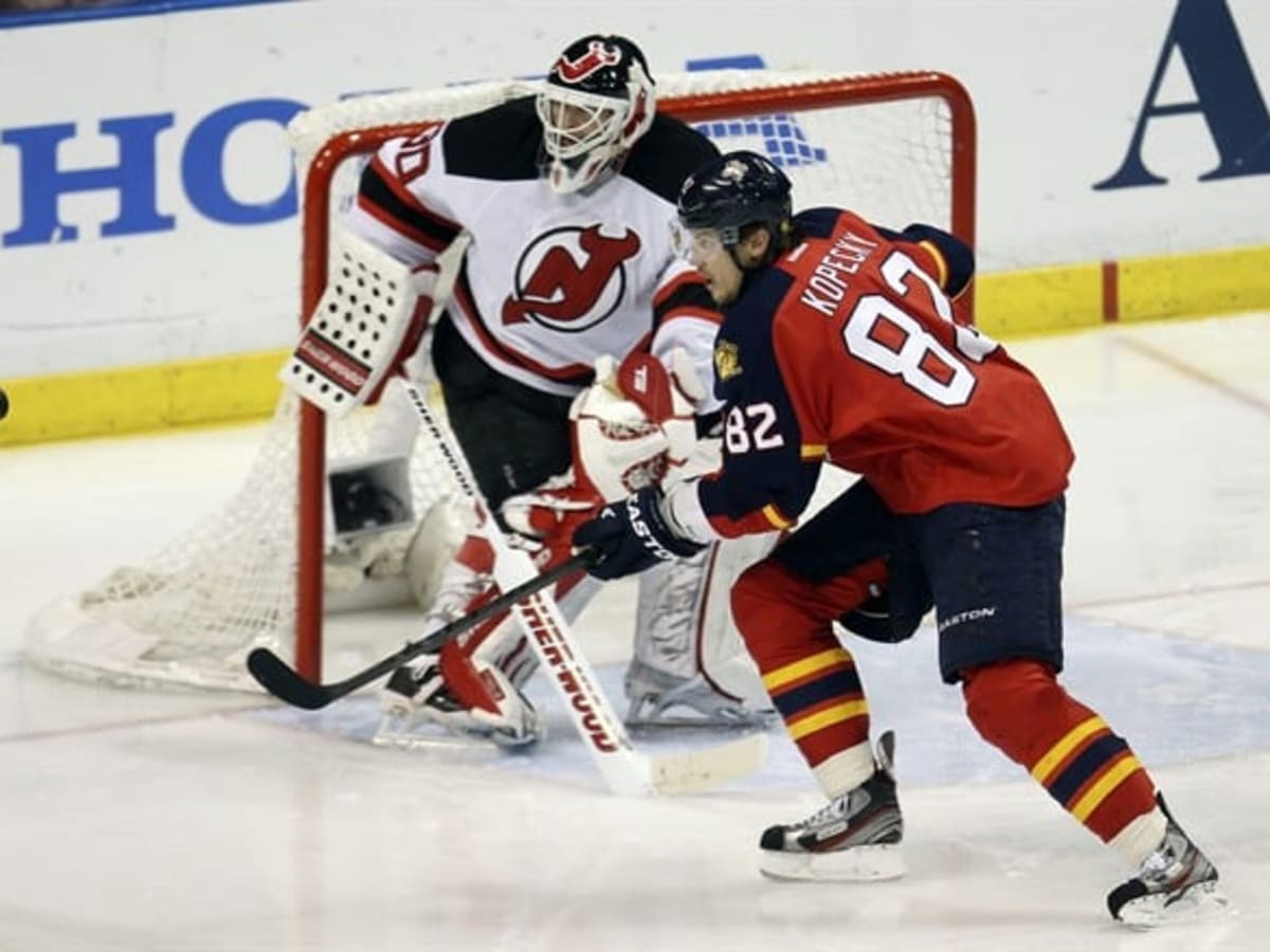 NHL roundup: Jaromir Jagr, Martin Brodeur power Devils - The Boston Globe