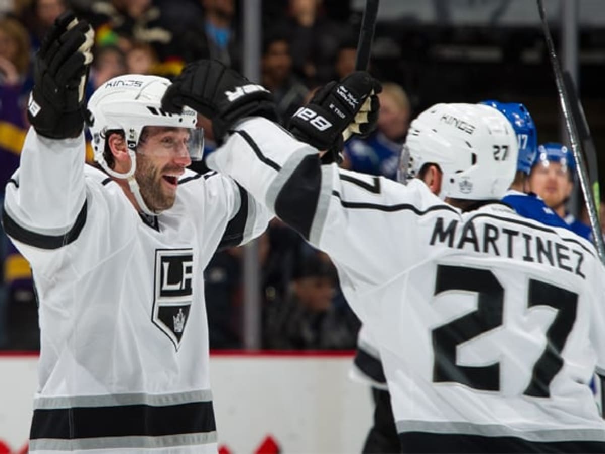 The LA Kings could and should bring back Alec Martinez