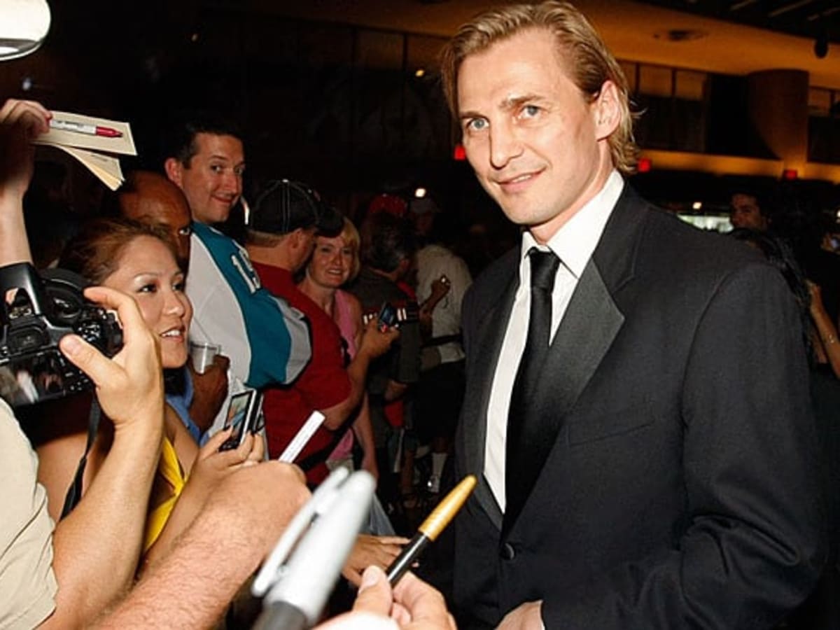 Sergei Fedorov to come out of retirement; Will play in KHL game
