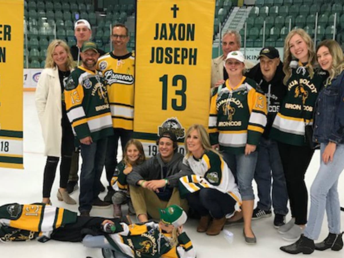 Surviving Humboldt Broncos Players Honoured at the NHL Awards