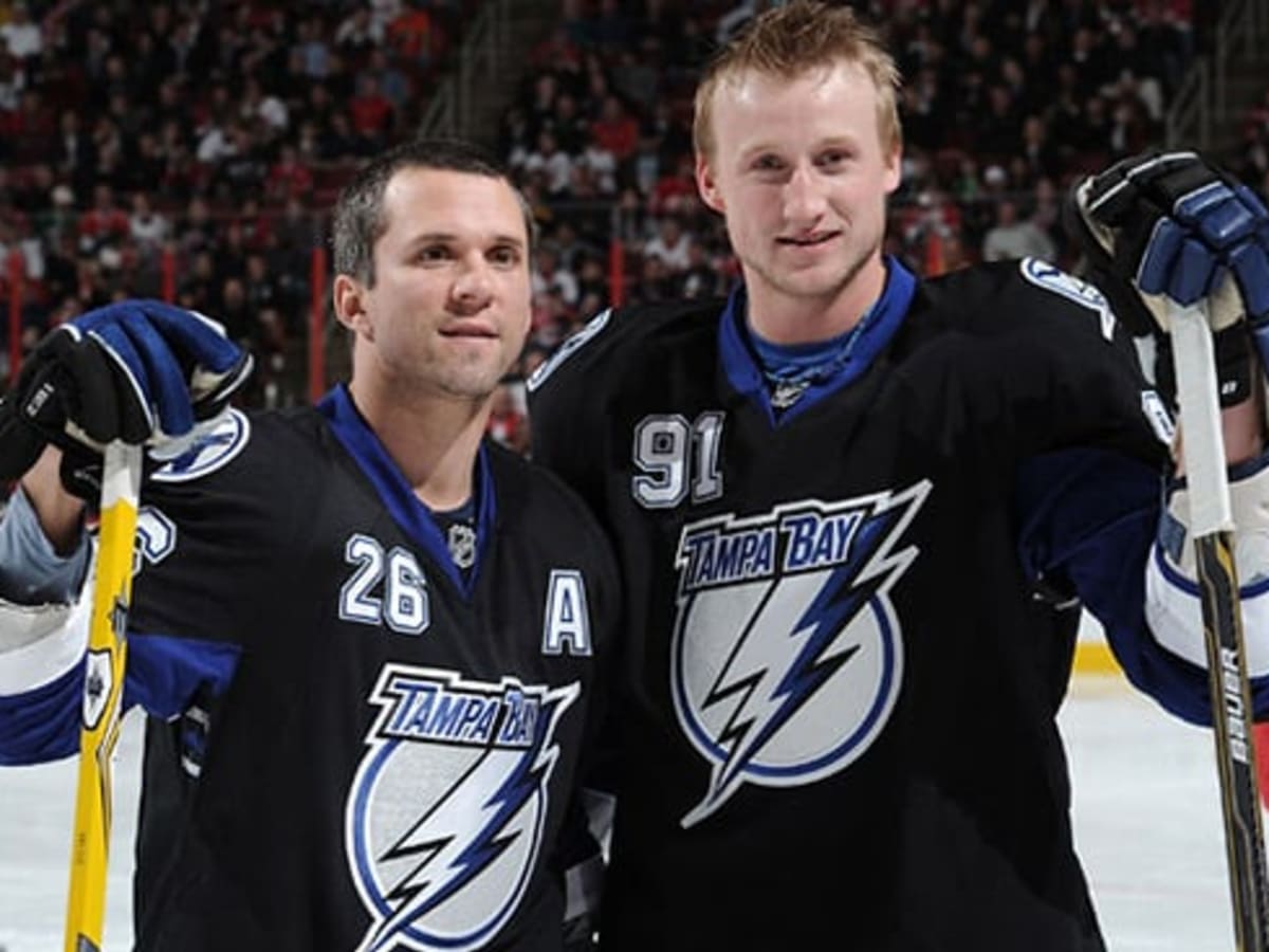 VIDEO: One-on-two with Tampa Bay Lightning superstars Martin St