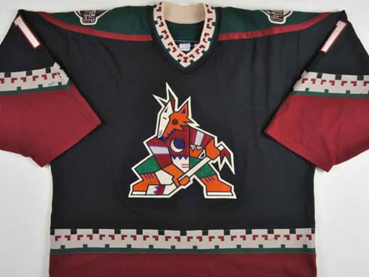 Coyotes Show Off Retro Jersey, Wearing March 5 – SportsLogos.Net News
