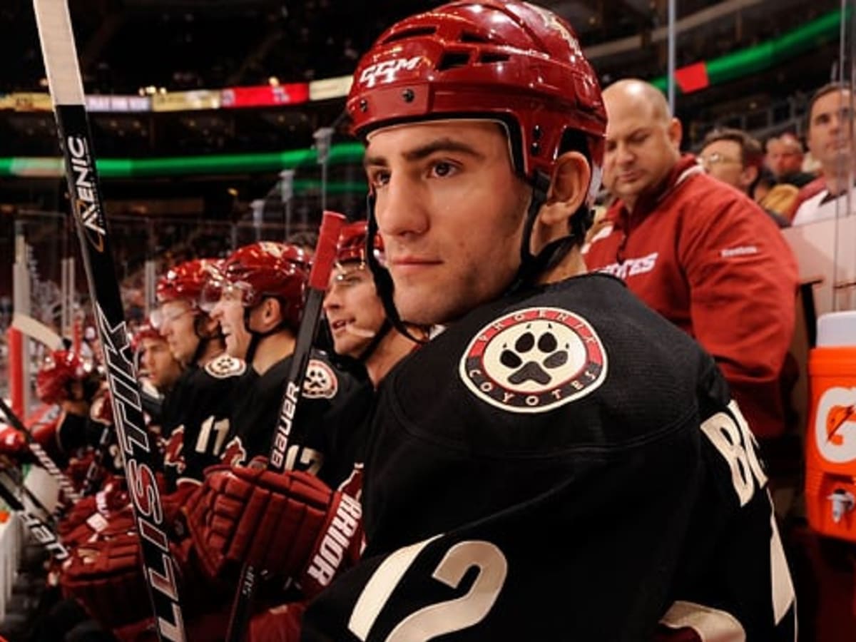 Paul Bissonnette!<3  Hockey pictures, Ice hockey, Hockey