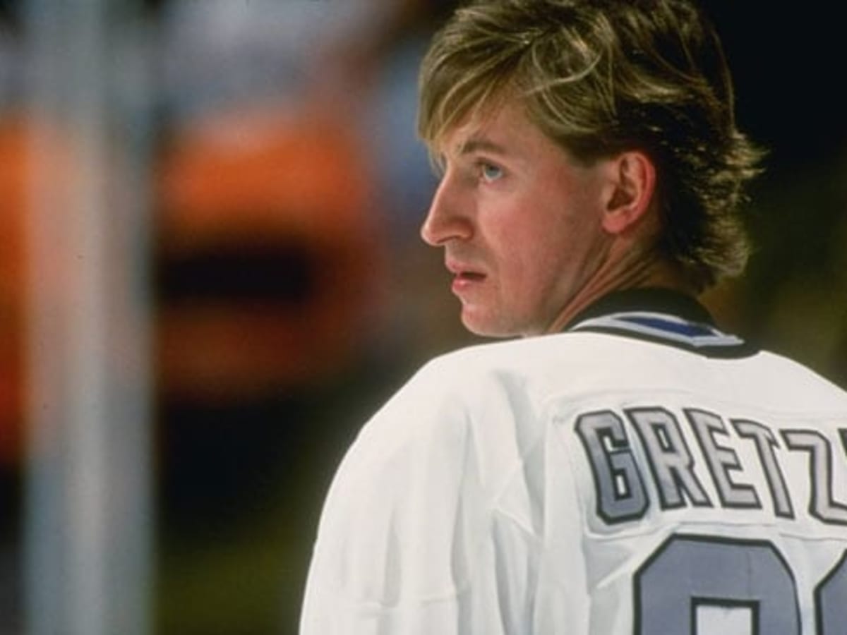 25 years ago, Wayne Gretzky was traded - NBC Sports