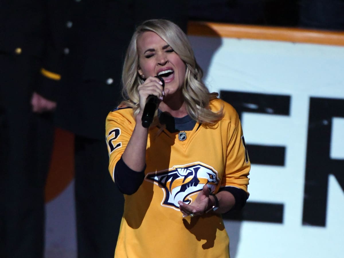 Snoop Dogg, now supporting the Predators, is the Drake of NHL fans