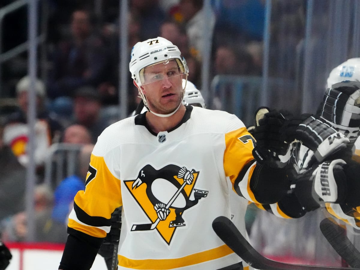 Pittsburgh Penguins' Jeff Carter plays during an NHL hockey game