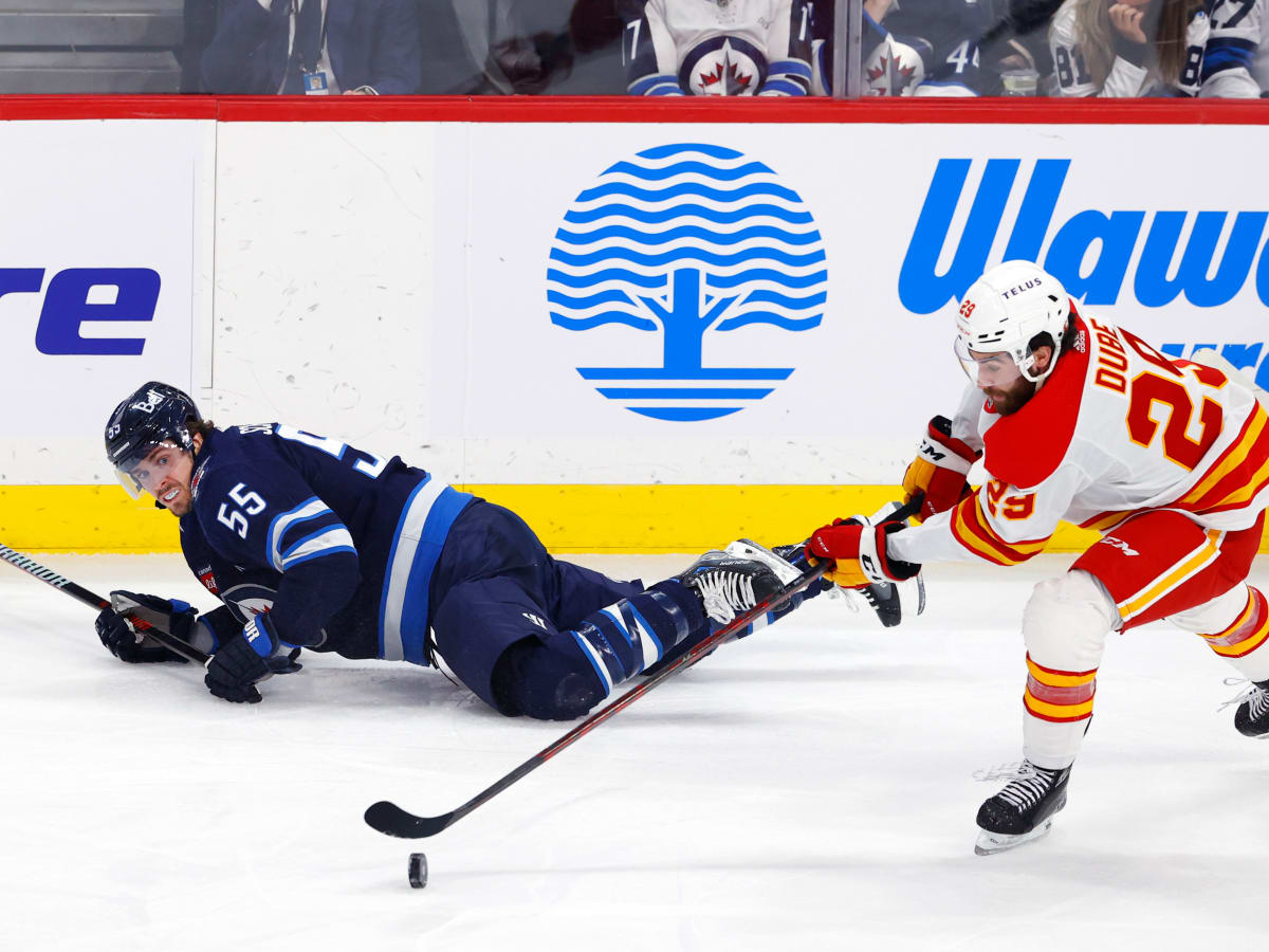 Jets Crash and Burn as Flames Gain Valuable Ground in Wild Card Race