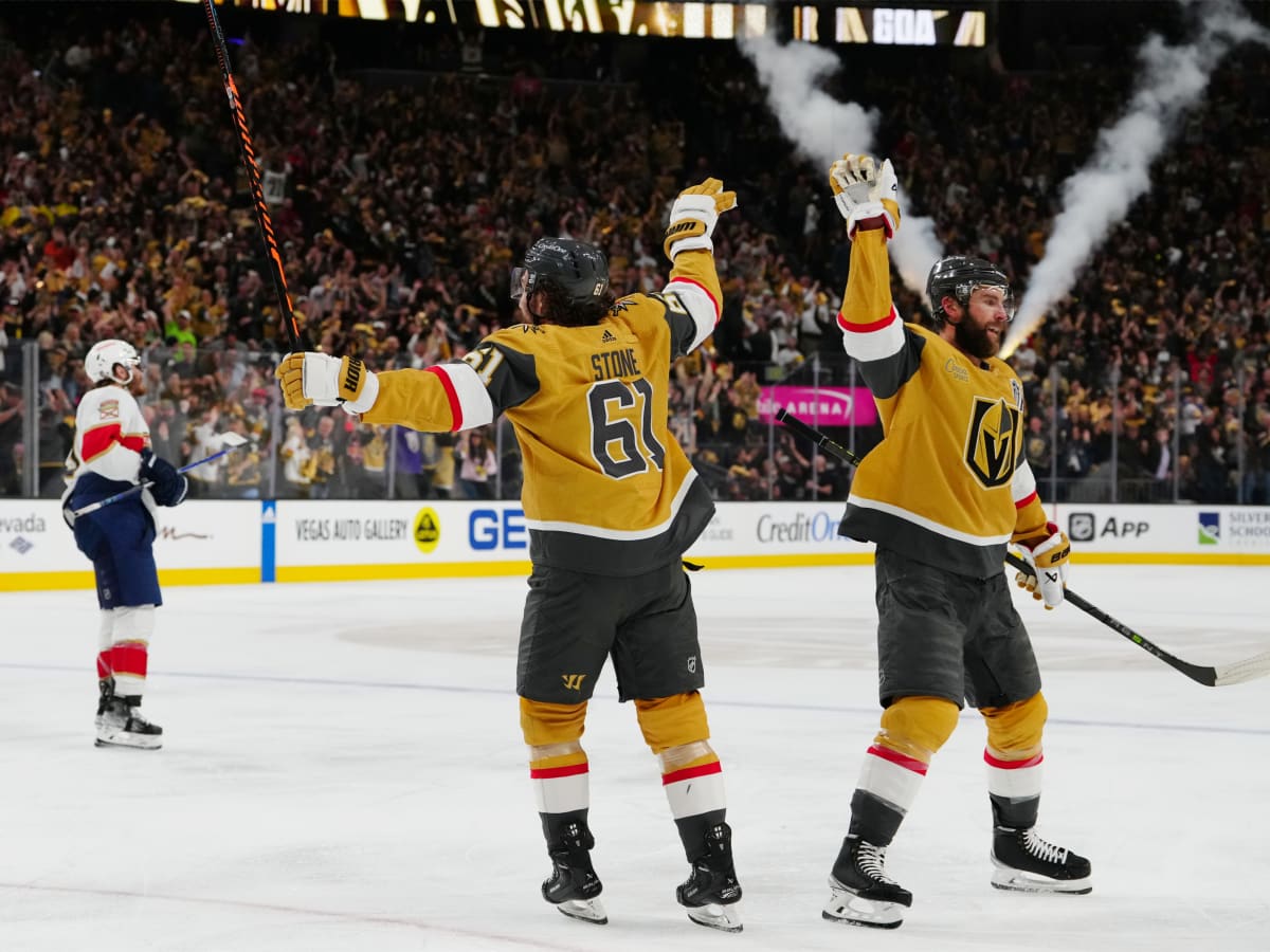Golden Knights take 2-0 Stanley Cup Final lead with win over Panthers - Los  Angeles Times