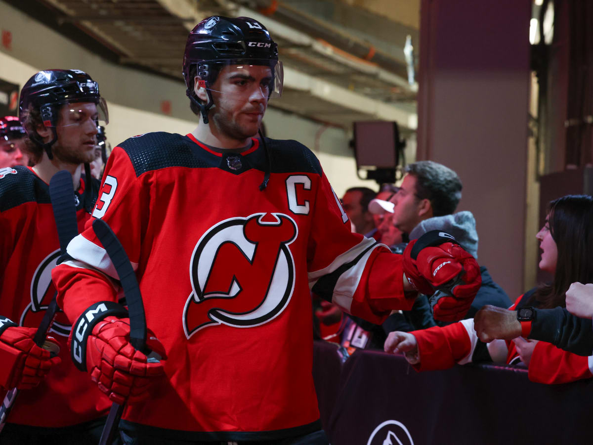 where do the new jersey devils play their home games