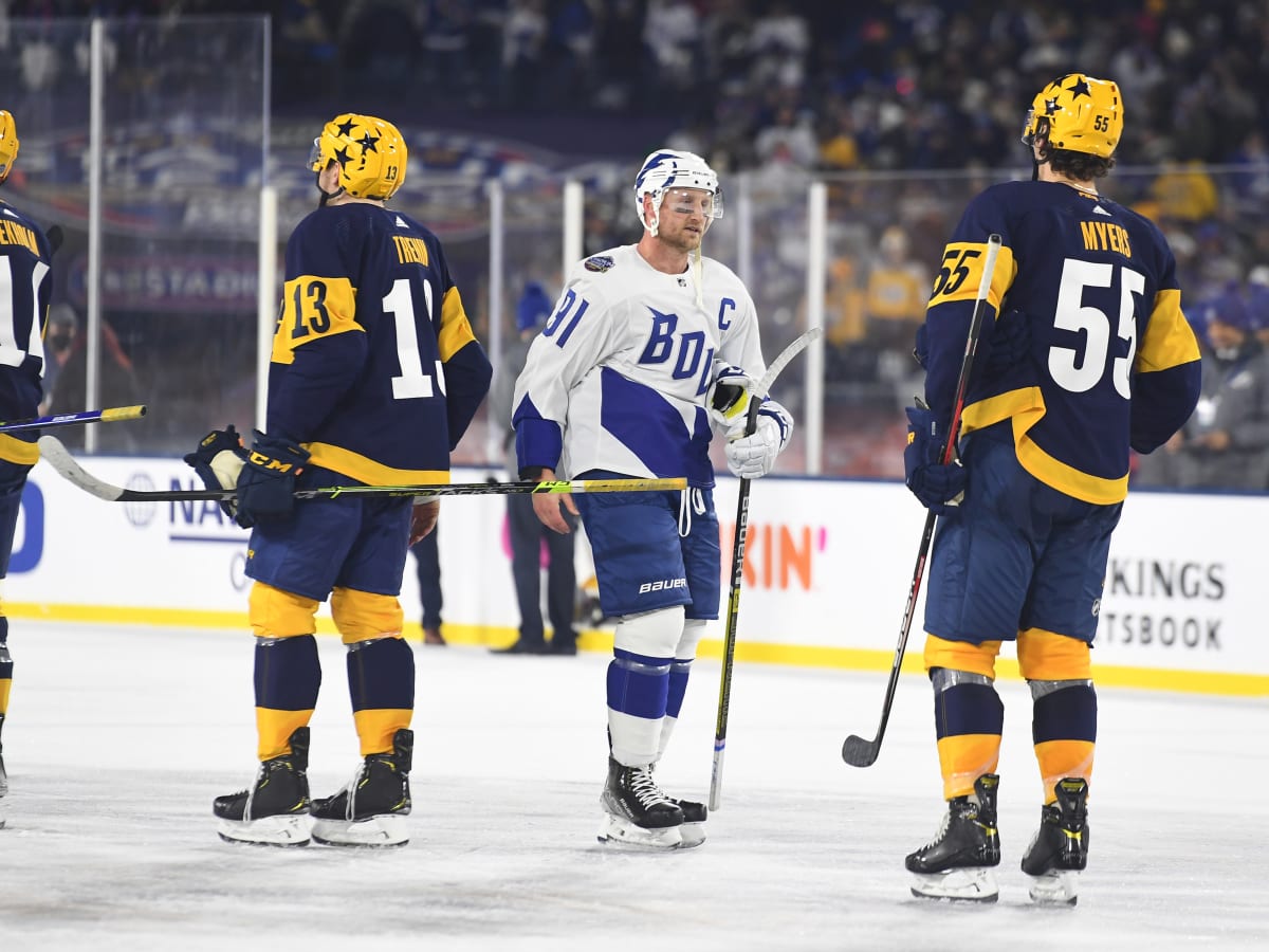 Lightning, Predators Unveil Jerseys for 2022 Stadium Series Game