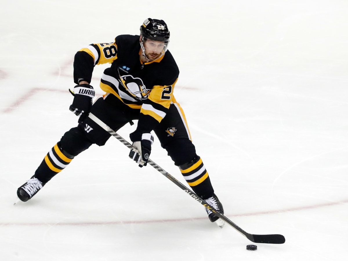 Penguins re-sign Marcus Pettersson to bargain one-year deal - NBC