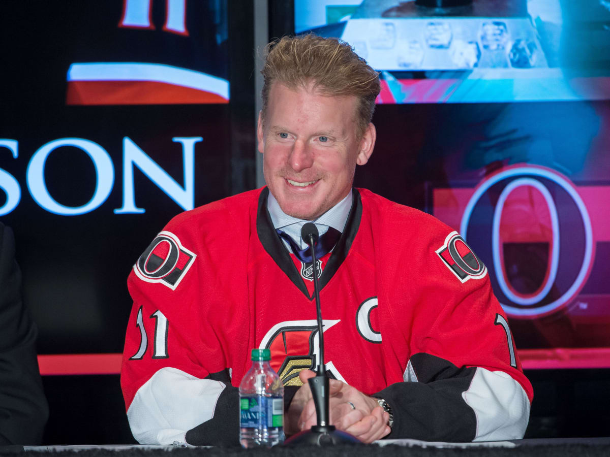 Daniel Alfredsson declares he wants 'meaningful role in hockey ops