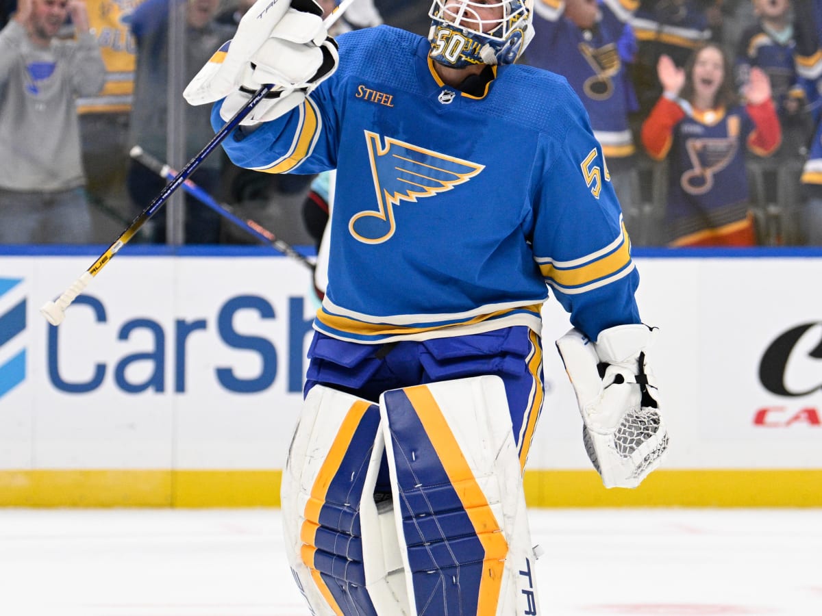 Lightning debut alternate jerseys against St. Louis Blues