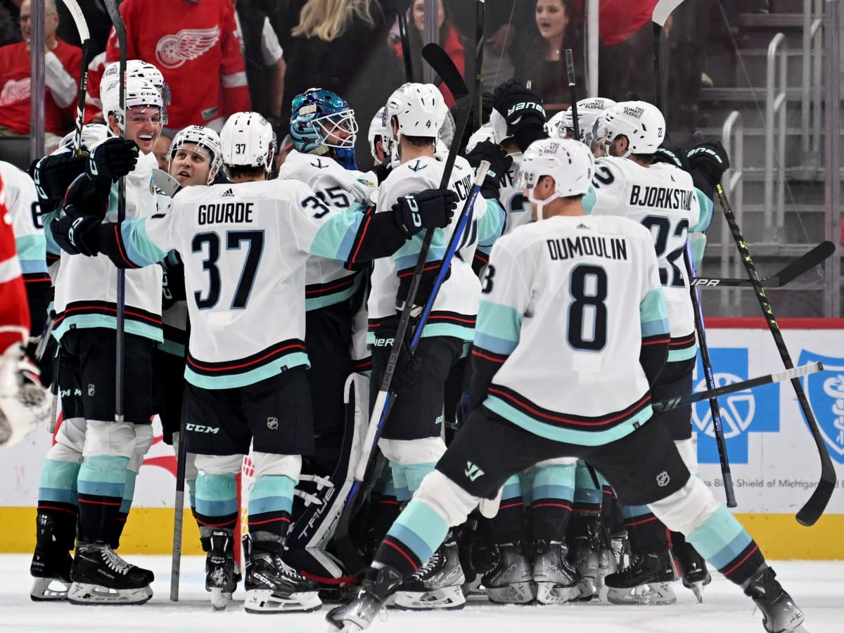 NHL Rink Wrap: Kraken stun Panthers, Kings rally for big win
