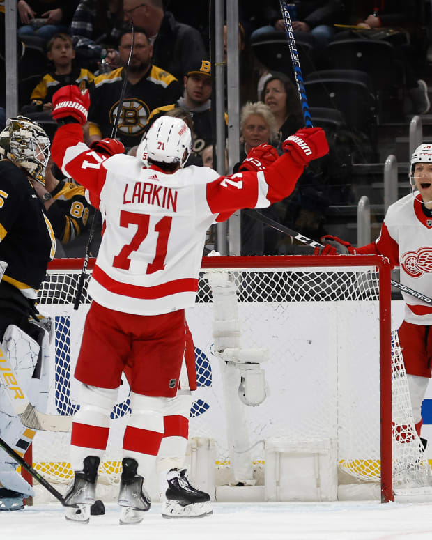 Detroit Red Wings: Can Ville Husso prove to be more durable in '23-24?