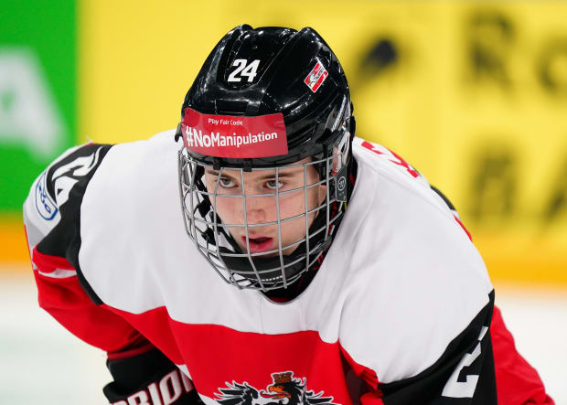 Detroit Red Wings pick Marco Kasper No. 8 in 2022 NHL draft