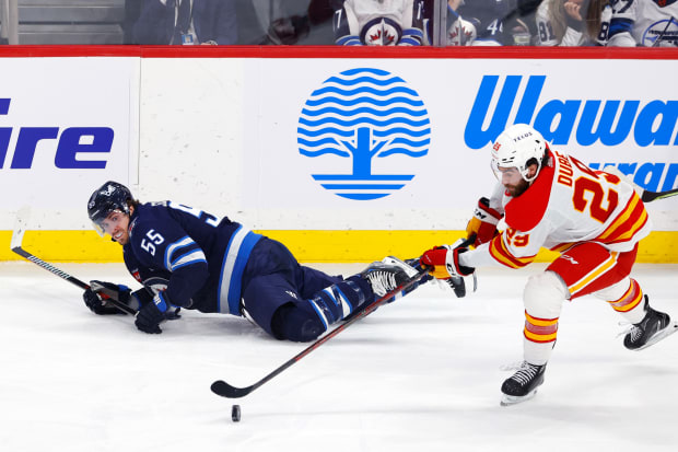 Jets Crash and Burn as Flames Gain Valuable Ground in Wild Card Race - The  Hockey News Winnipeg Jets News, Analysis and More