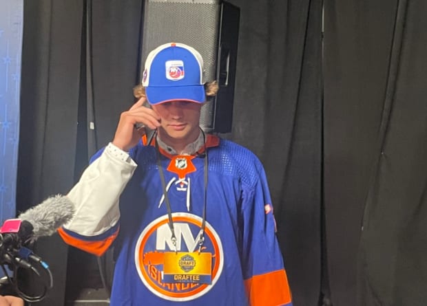 NHL Draft Day 2: Islanders pick another Nelson, forwards and a