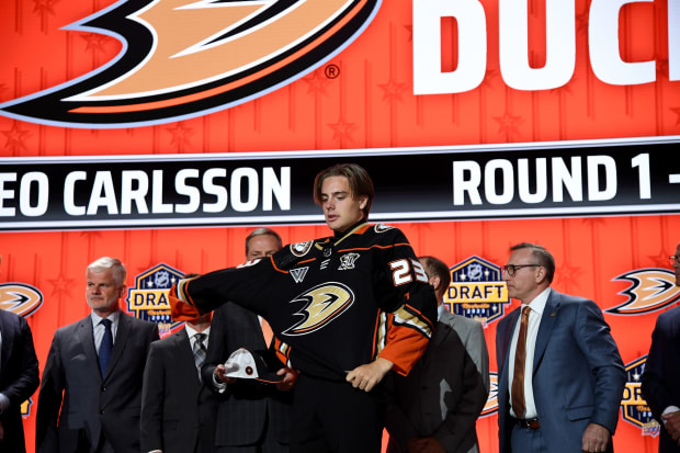 Bally Sports on X: I didn't know they were going to pick me  but I'm  super excited. Leo Carlsson on being selected No. 2 overall by the Anaheim  Ducks in the