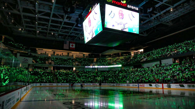 Savannah Ghost Pirates drop the puck for first home game