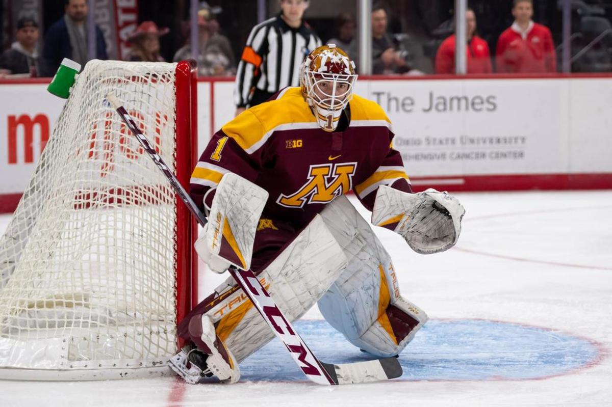 Top Contenders for Mike Richter Award in NCAA Men’s College Hockey Revealed
