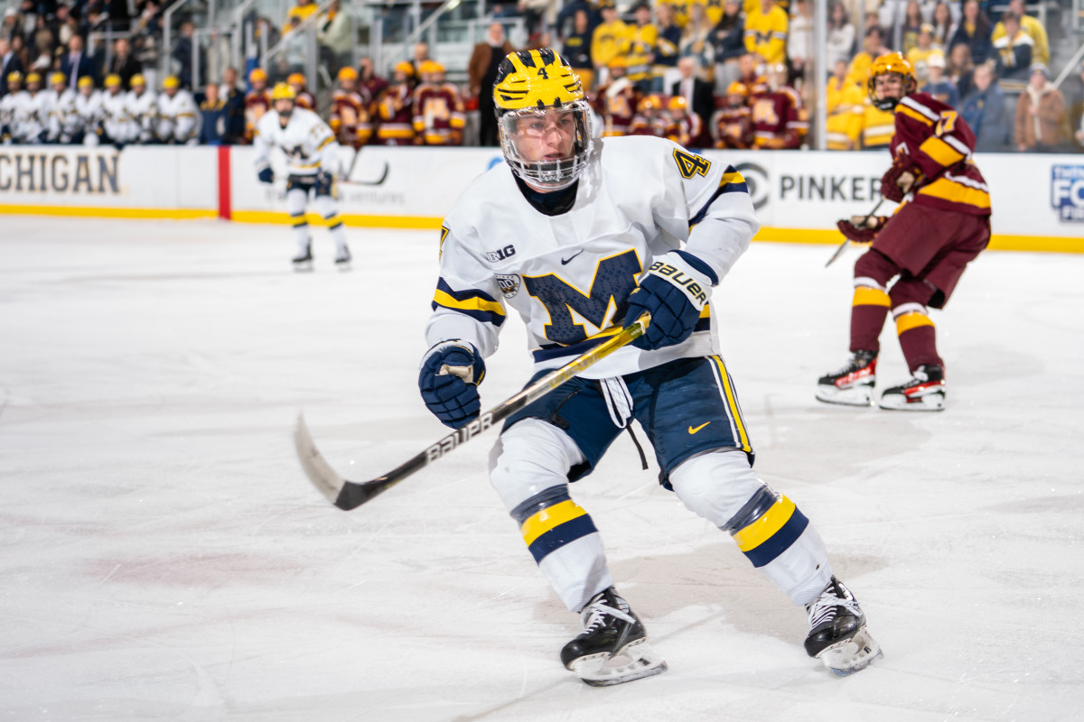 Michigan’s Gavin Brindley signs with the Blue Jackets