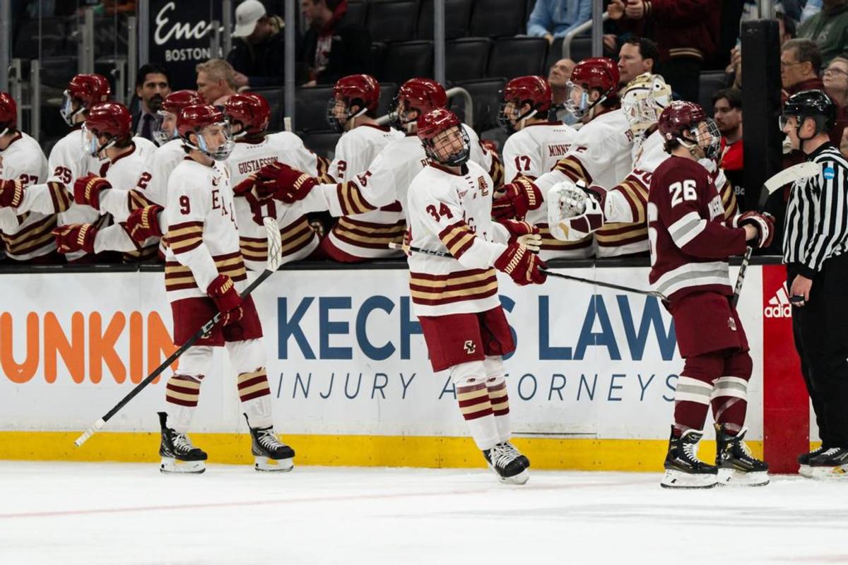 Boston University to Battle Boston College in Hockey East Championship after Semifinal Victories