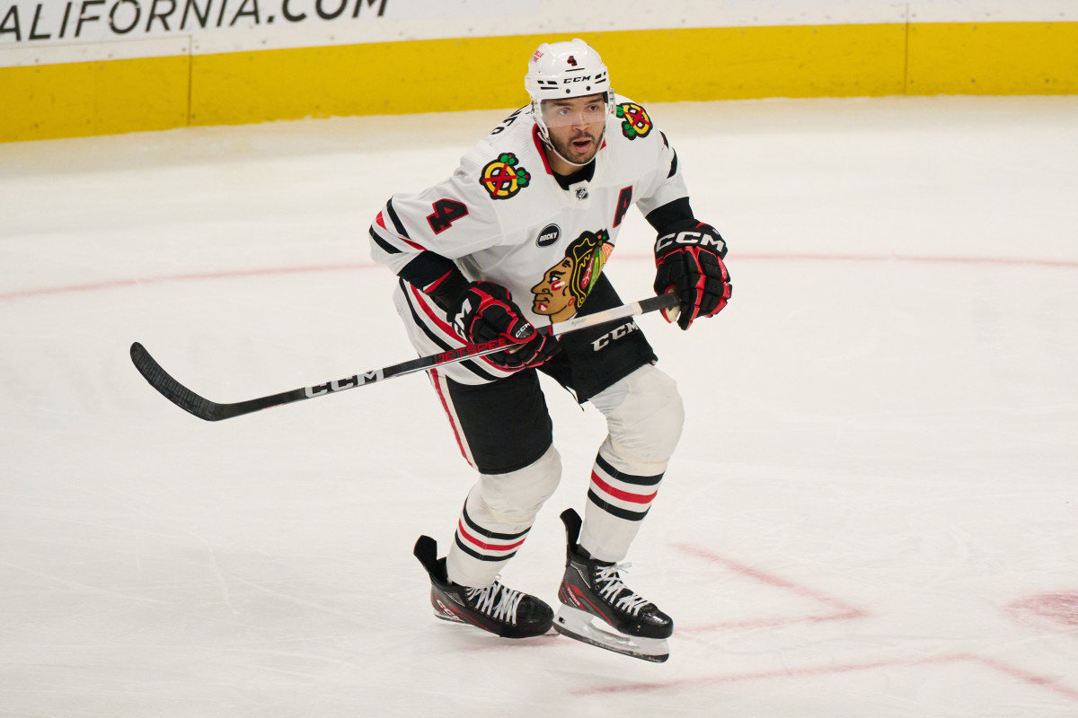 Blackhawks Seth Jones Frustrated With Losing: “I Really Didn’t Want To Rebuild…”