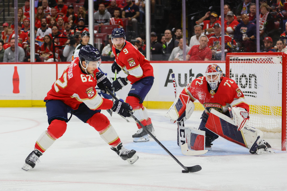 Florida Panthers Beat Tampa Bay Lightning 3-2: Game 1 Highlights & Top ...