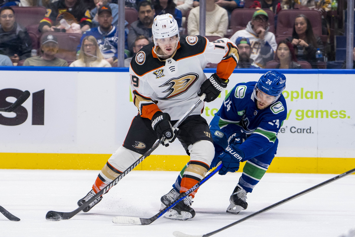 Anaheim Ducks NHL 202425 Season Preview Grueling Travel Schedule