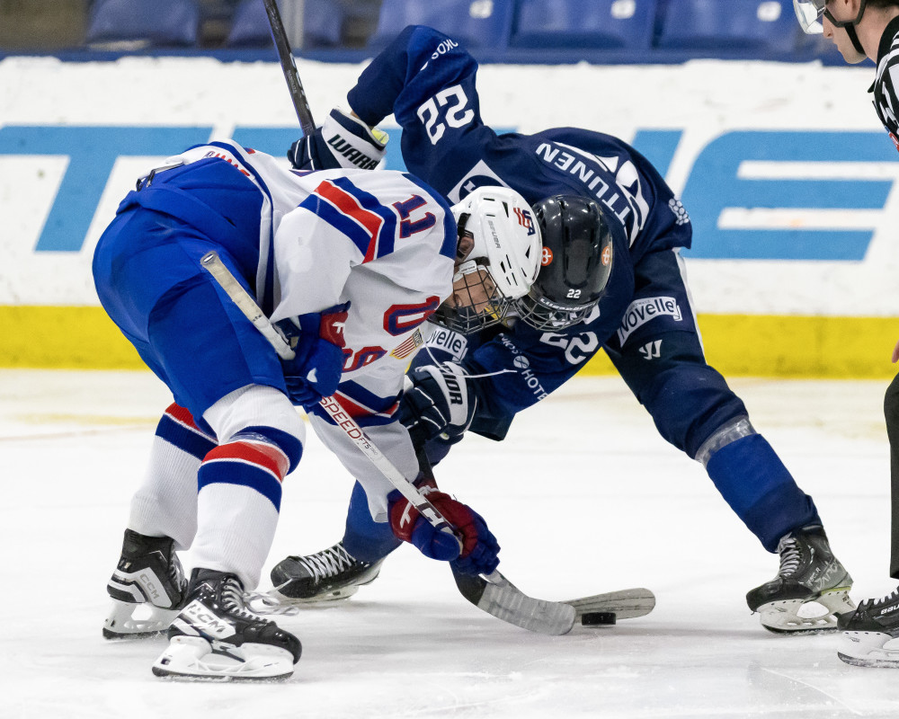 Morosi Shares Powerful Story About Islanders Prospect Bednarik From