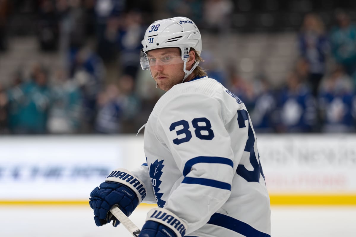 Maple Leafs Sign Sandin to Two-Year Extension