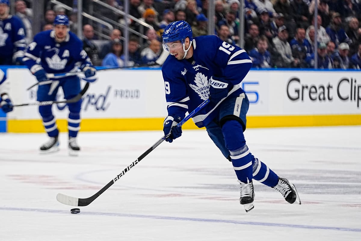 Calle Jarnkrok Returns To Maple Leafs Practice, Tyler Bertuzzi Joins 