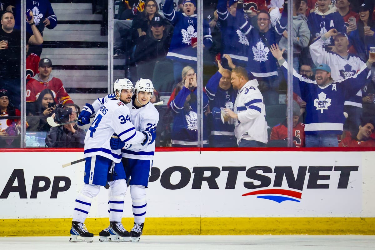 Auston Matthews HatTrick and Assist Leads Maple Leafs to Victory Over