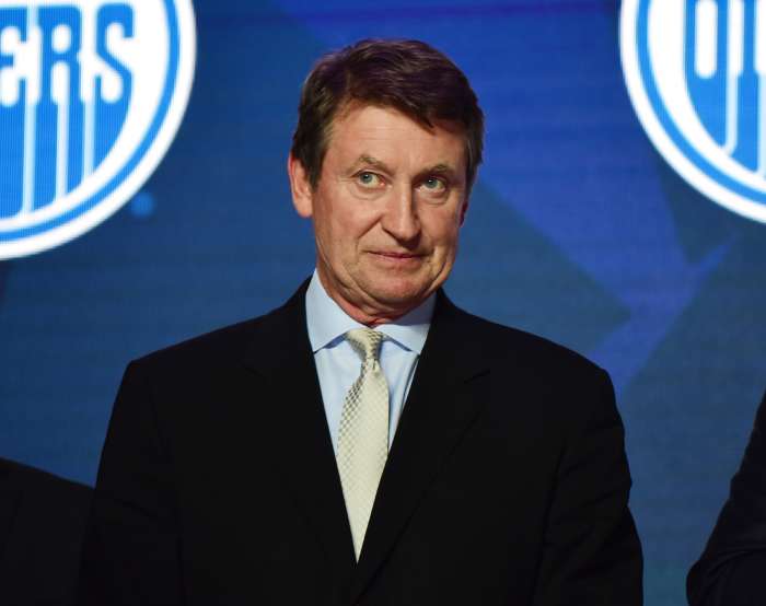 Oilers' Legend Wayne Gretzky Attends Donald Trump Election Event The