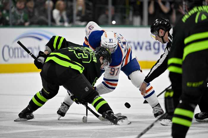 Oilers Announce Full Schedule Vs Dallas Stars The Hockey News Edmonton Oilers News Analysis