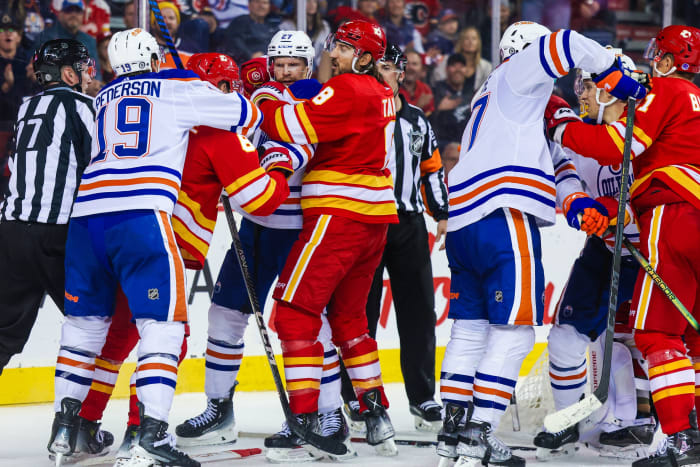 NHL Heritage Classic Preview: Flames And Oilers Take Battle Of Alberta ...