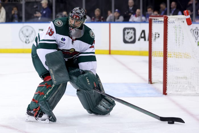 Marc-Andre Fleury Defies NHL's Rule, Wears Special Mask For Wild's ...