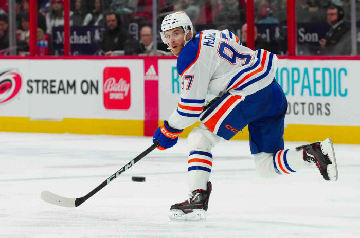 NHL Three Stars: Oilers, Islanders and Coyotes Get Much-Needed ...