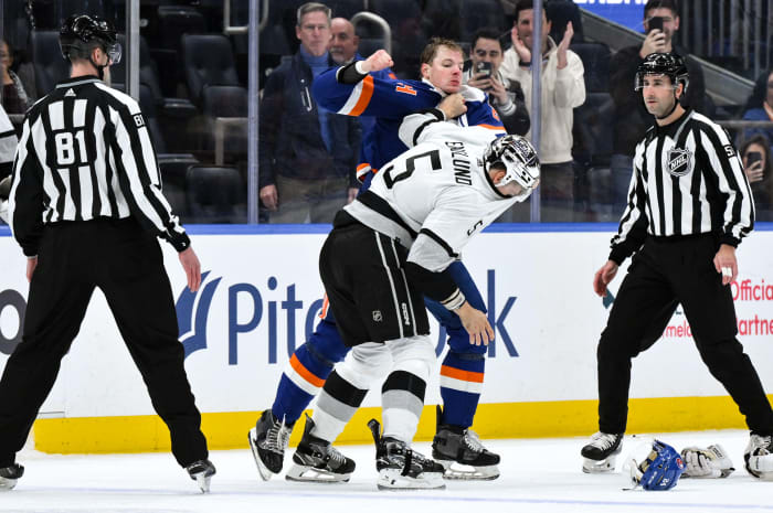 Here's The Latest On Injured Islanders - The Hockey News New York ...